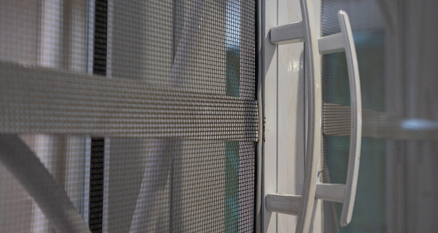 มุ้งลวดเหล็กดัดมีกี่แบบ? รวมประเภทที่นิยมติดตั้งในบ้าน